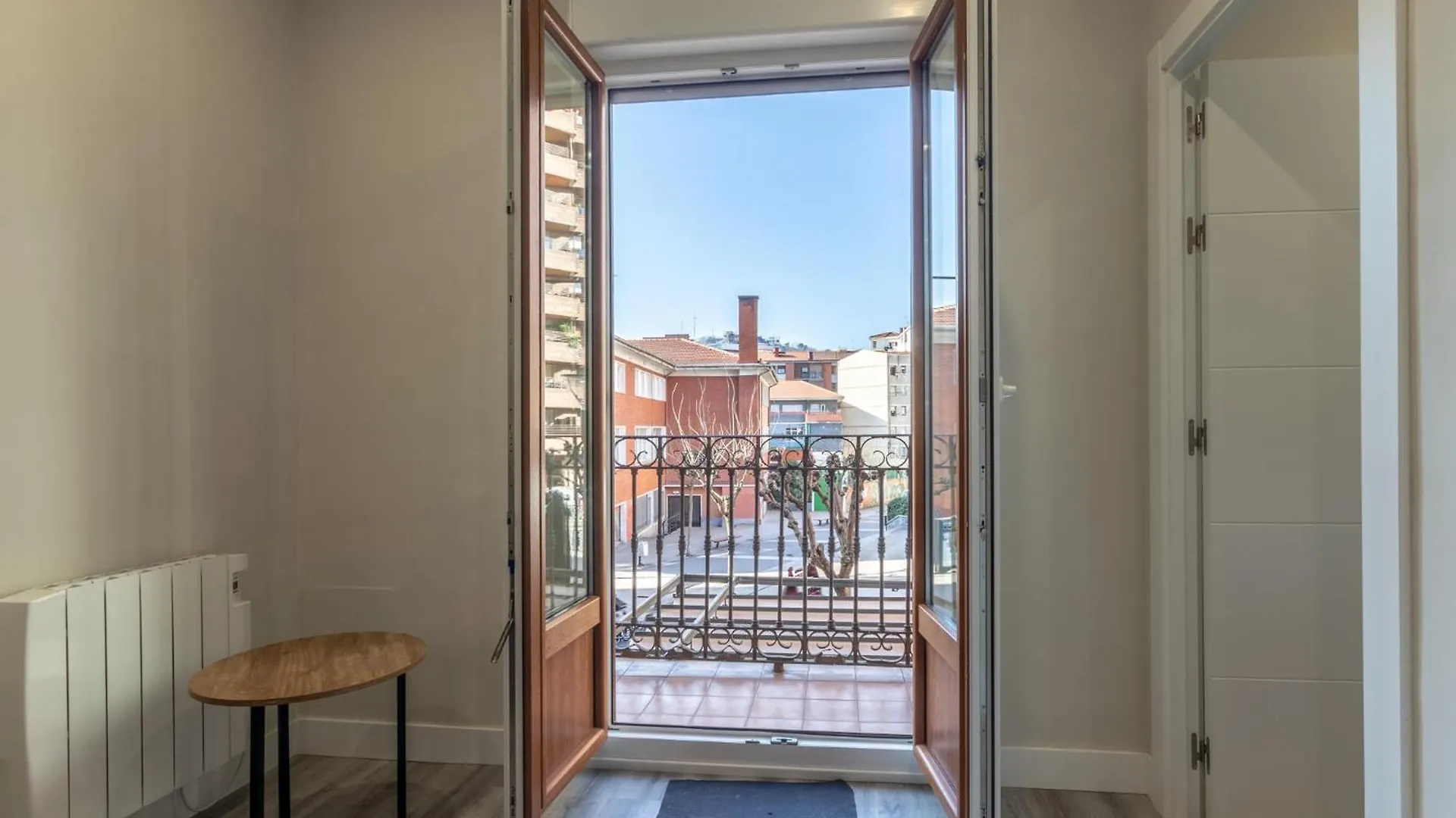 Biator Apartment By People Rentals location